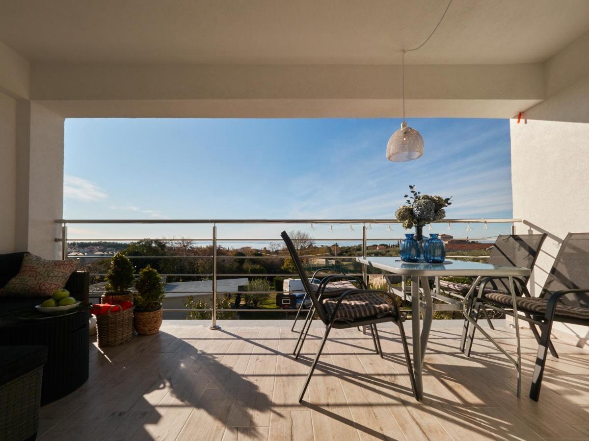 New Apartment Vivano V I D With Amazing View Zambratija  Extérieur photo