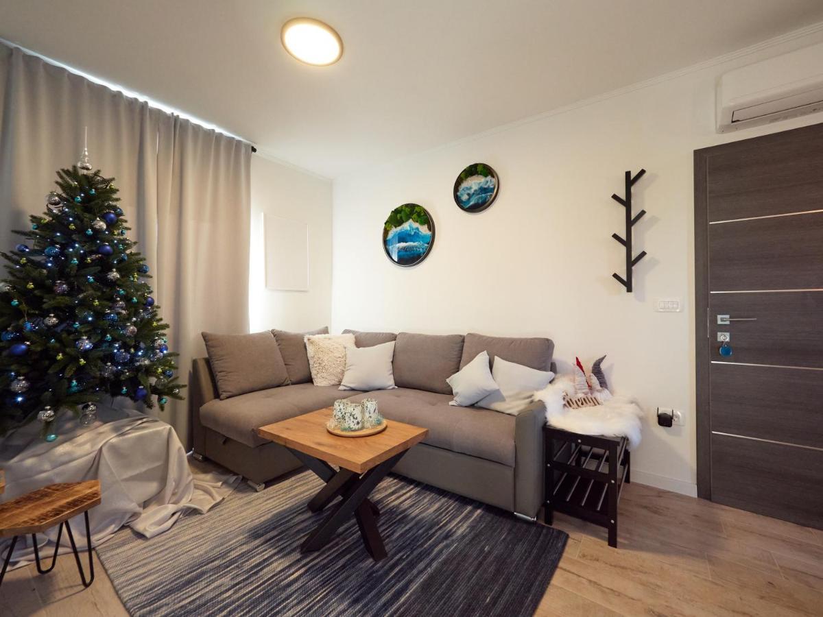 New Apartment Vivano V I D With Amazing View Zambratija  Extérieur photo